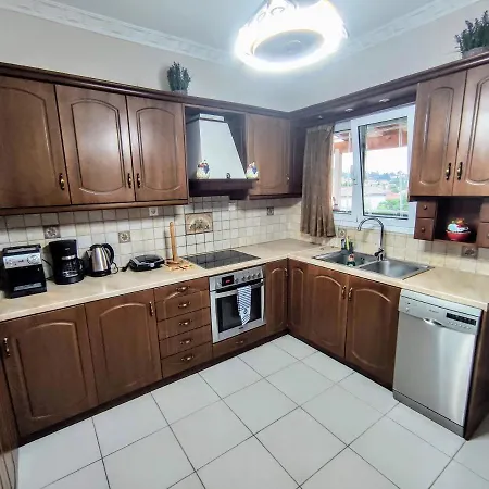 דירה Attic Views At Veranda Kallithea Family House *